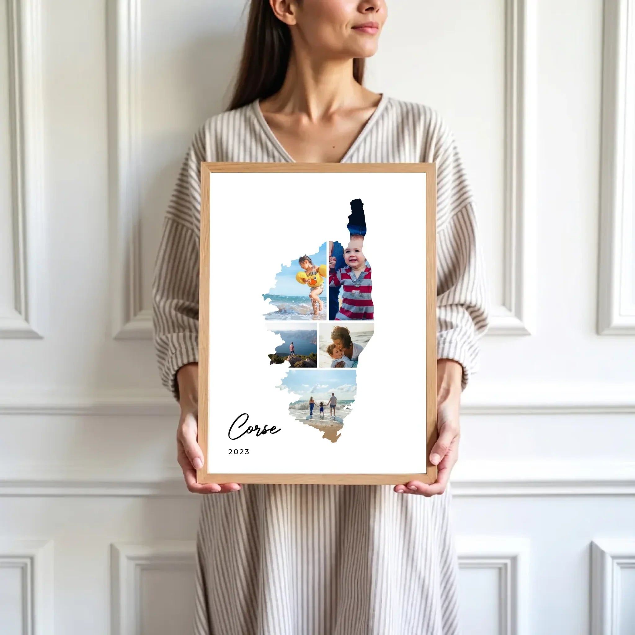 mockup-femme-cadre-bois