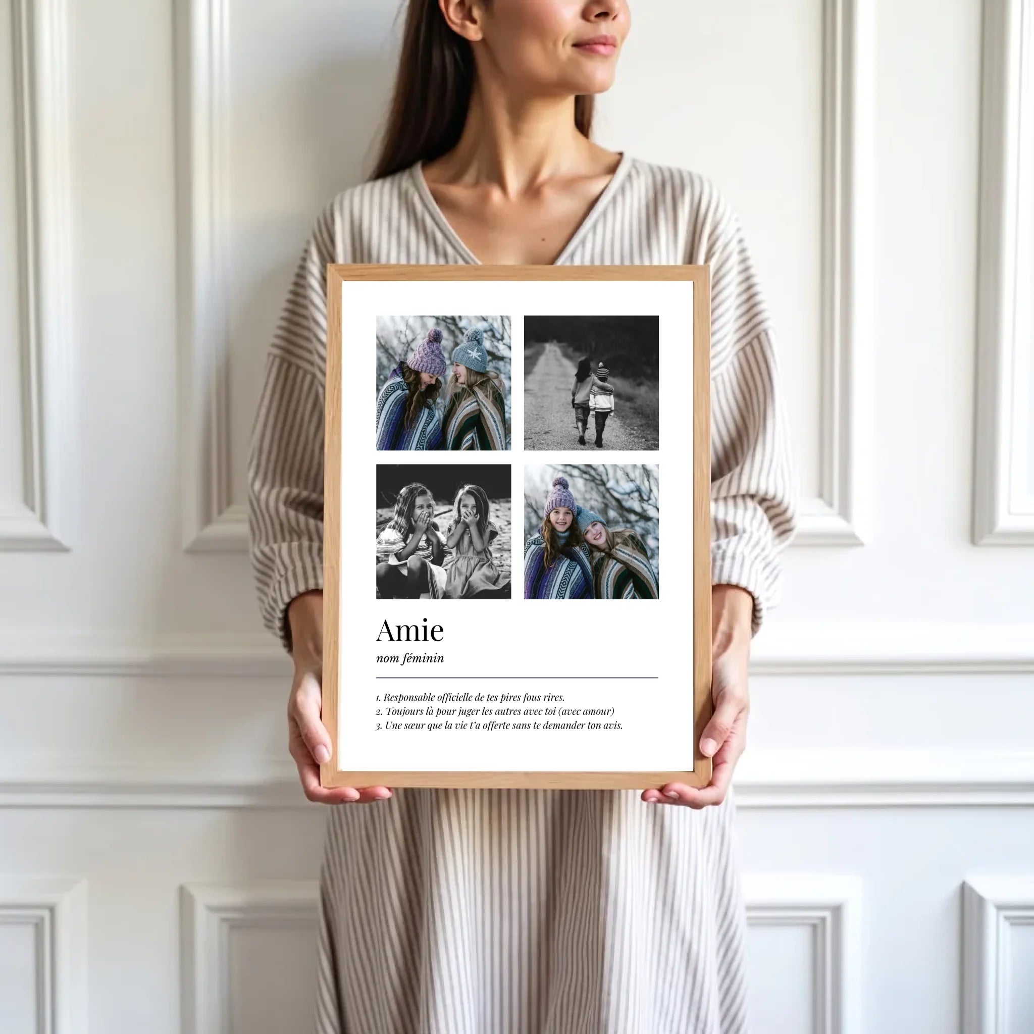 mockup-femme-cadre-bois