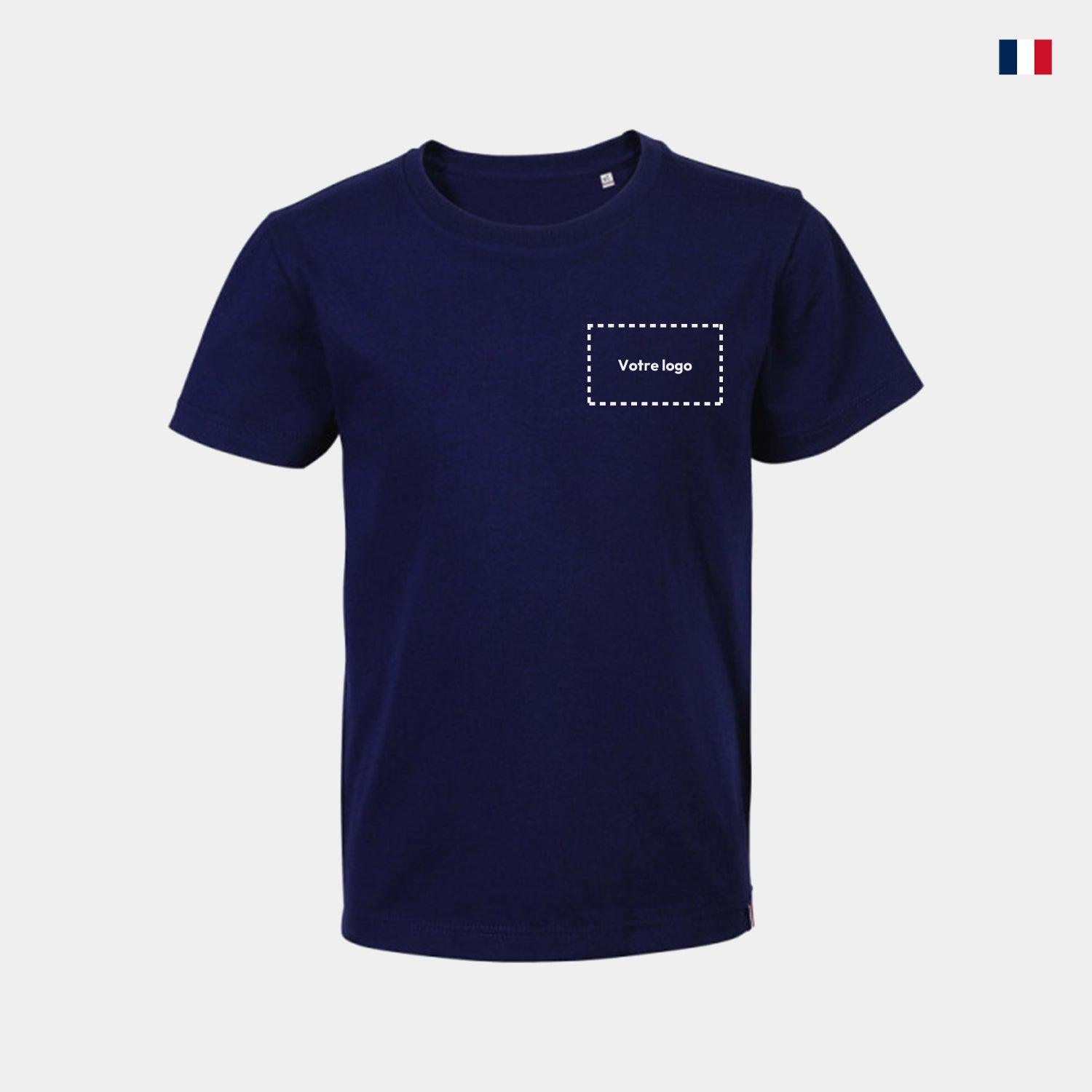 T-shirt enfant bleu personnalisable avec emplacement pour logo, fond neutre, style simple.