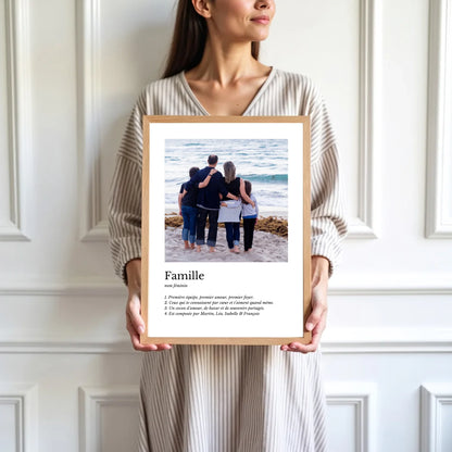 mockup-femme-cadre-bois