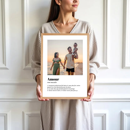 mockup-femme-cadre-bois