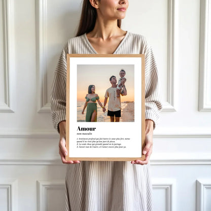 mockup-femme-cadre-bois