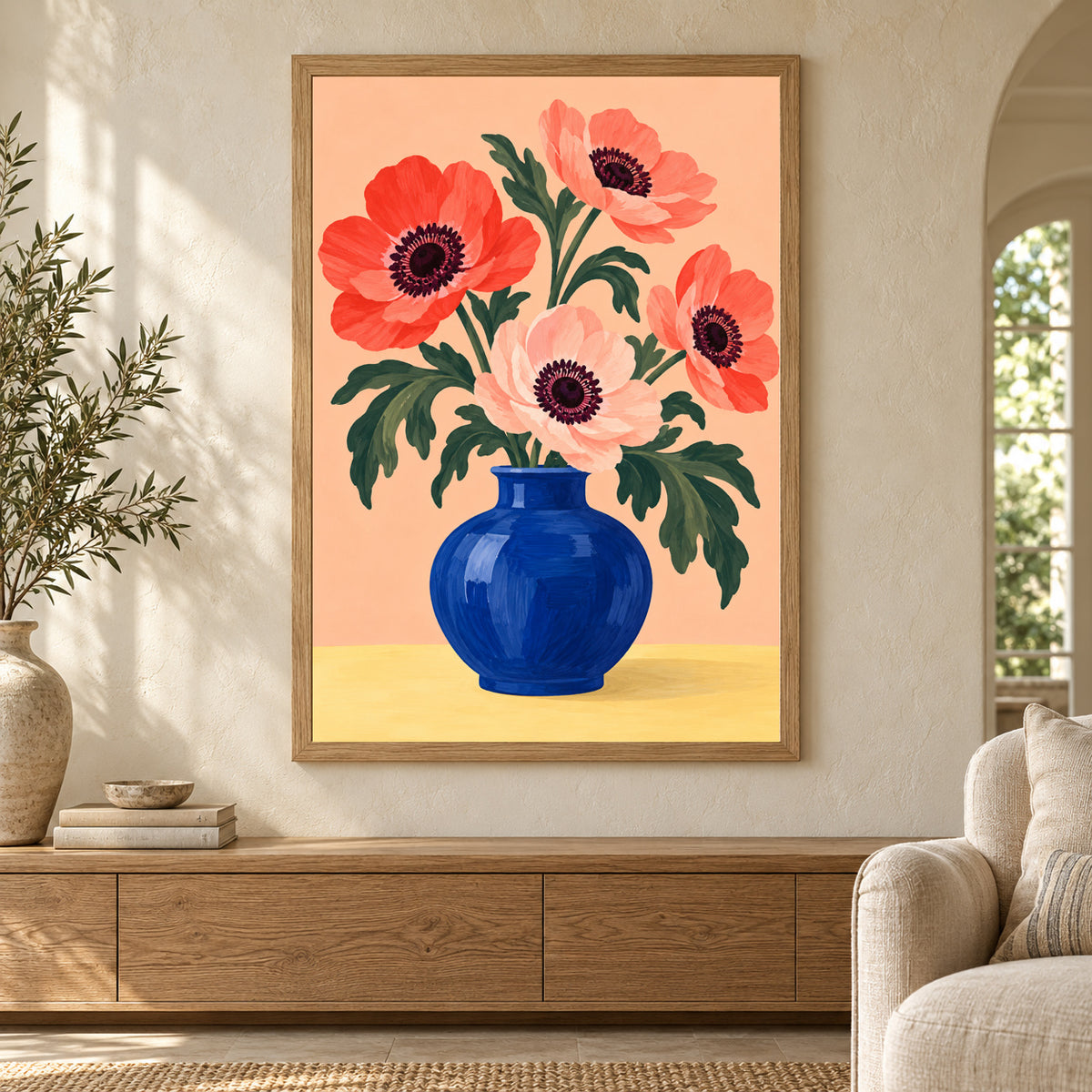 Affiche fleurs – Anémones corail et vase bleu — mise en situation
