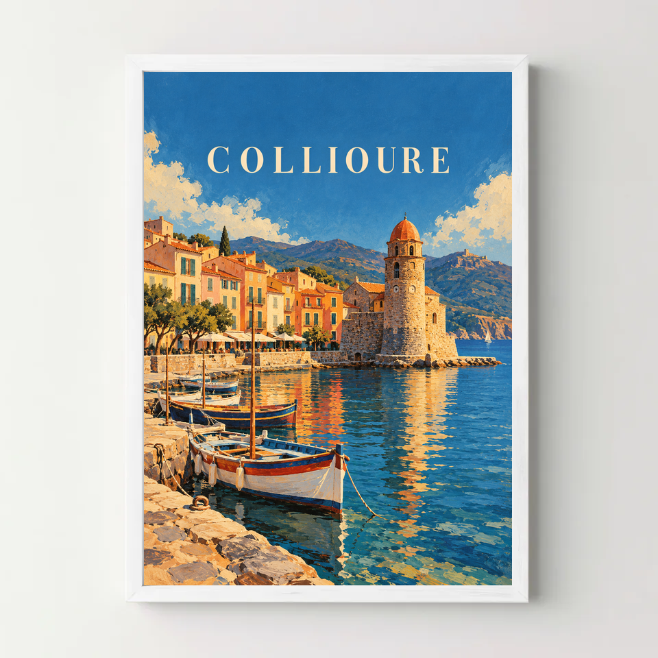 Affiche Collioure – Le port et son clocher — cadre blanc